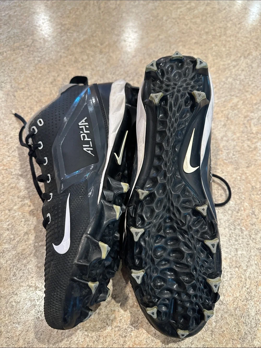 Nike Men’s Black and White Alpha Football Cleats